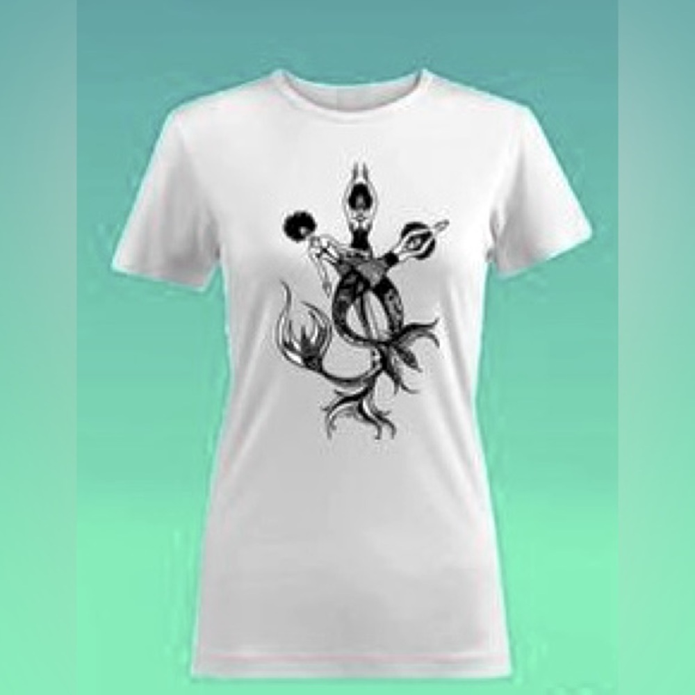Cu-Tee Ethnic Mermaids Trio Tee NWOT